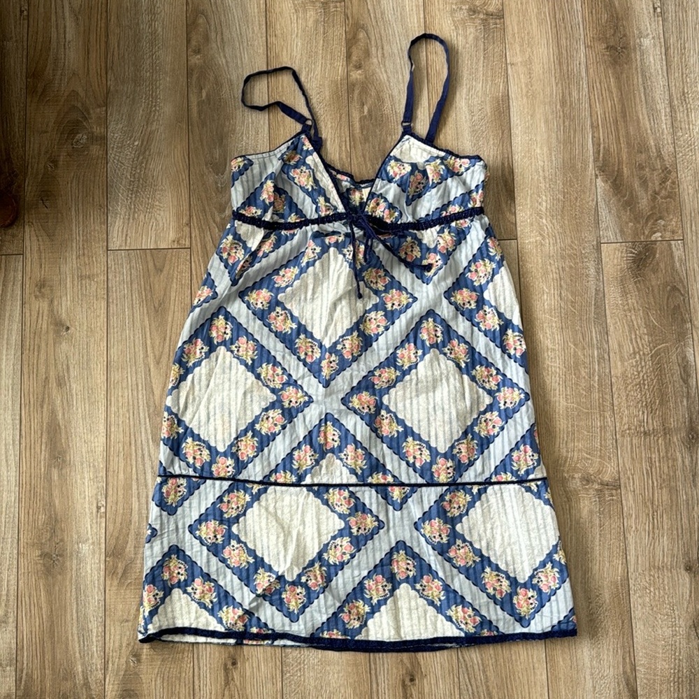 Floral nighty